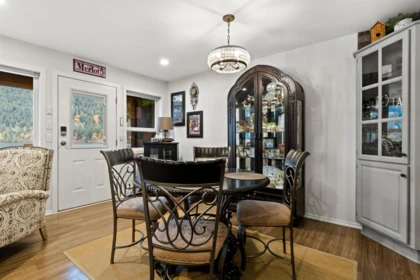 Breakfast Nook Photo of 173 First Avenue, Cultus Lake, BC