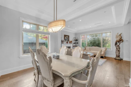 Kitchen Island Photo of 7458 Maple Street, Vancouver, BC