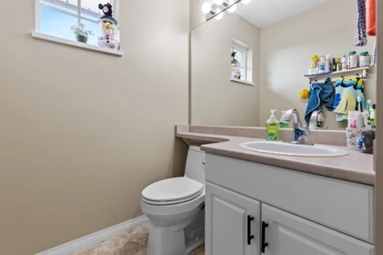 Office / Den Photo of 106 33751 7 Avenue, Mission, BC