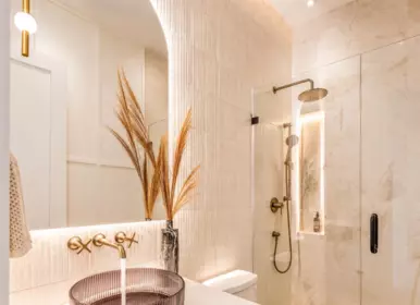 Walk-In Closet Photo of 7684 115a Street, Delta, BC