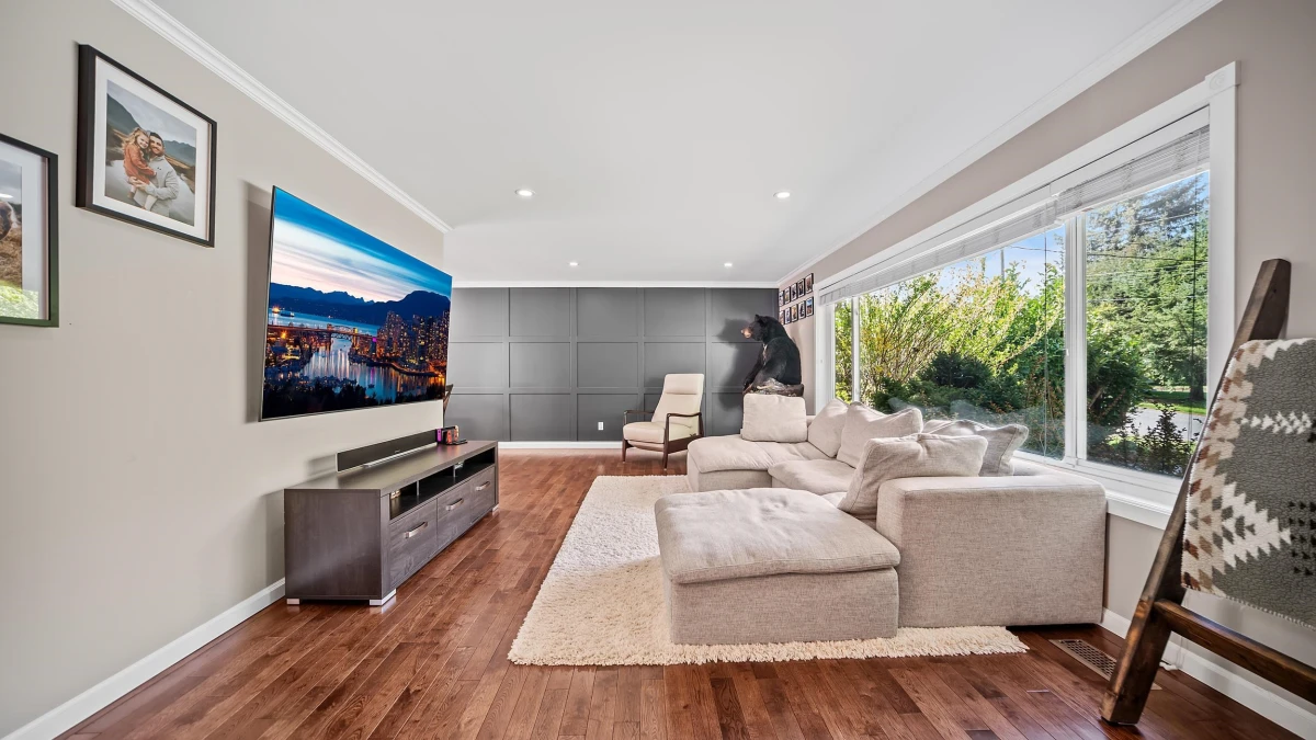 Living Room Photo of 3222 Chestnut Street, Abbotsford, BC
