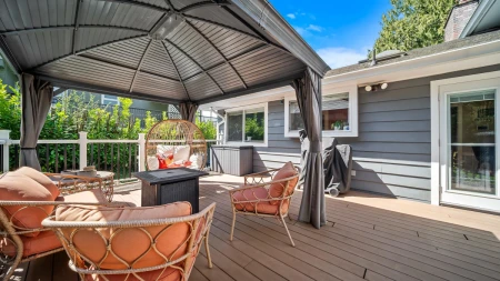 Hot Tub / Spa Photo of 3222 Chestnut Street, Abbotsford, BC