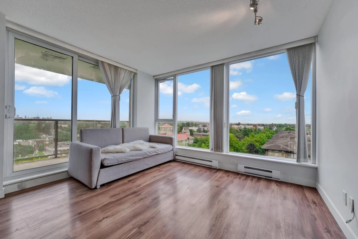 Family Room Photo of 1103 5028 Kwantlen Street, Richmond, BC
