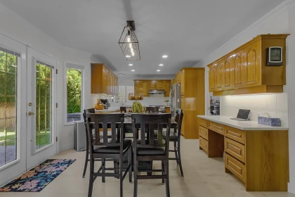 Breakfast Nook Photo of 19113 62a Avenue, Surrey, BC