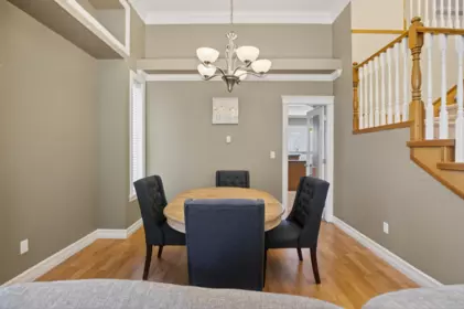 Kitchen Island Photo of 13791 62 Avenue, Surrey, BC
