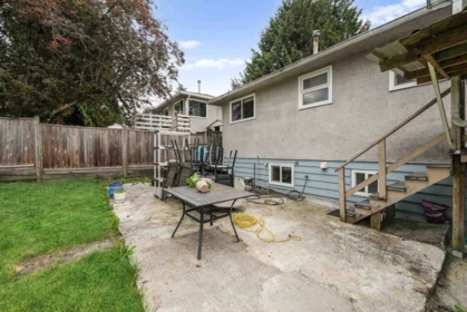 Front Yard Photo of 11181 90 Avenue, Delta, BC