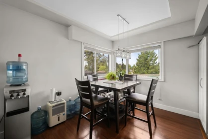 Kitchen Photo of 11181 90 Avenue, Delta, BC