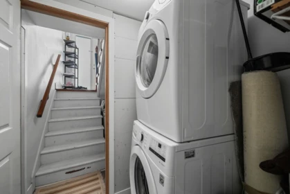 Powder Room Photo of 11181 90 Avenue, Delta, BC