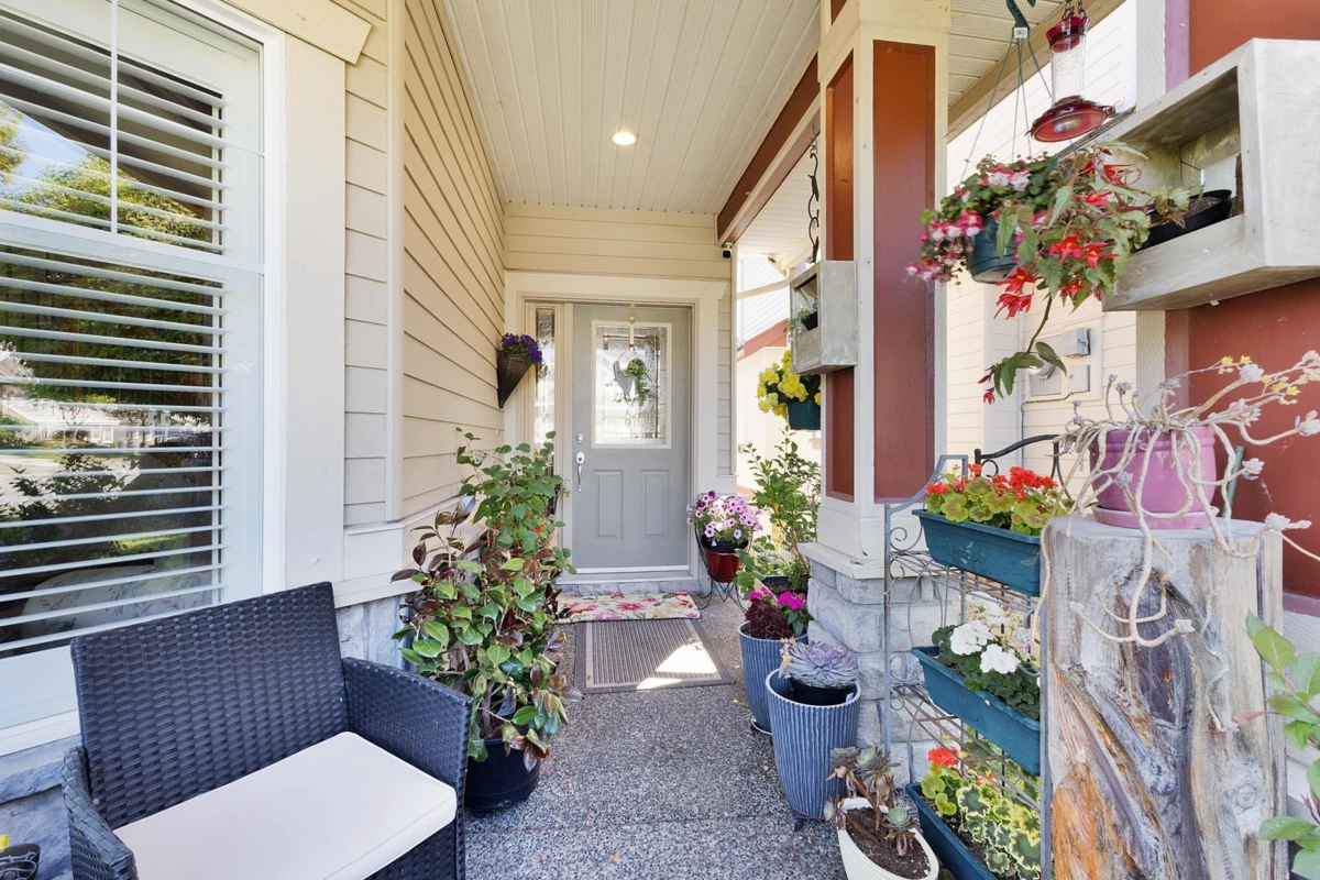Living Room Photo of 3558 149a Street, Surrey, BC