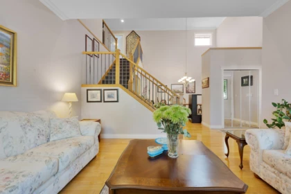 Kitchen Photo of 3558 149a Street, Surrey, BC
