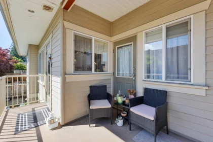 Mudroom Photo of 3558 149a Street, Surrey, BC