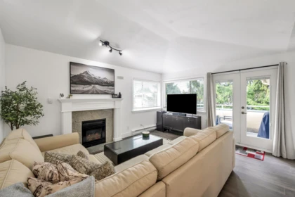 308 33675 Marshall Road, Abbotsford, BC, Abbotsford — Apartment/Condo for sale