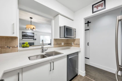 Walk-In Closet Photo of 308 33675 Marshall Road, Abbotsford, BC