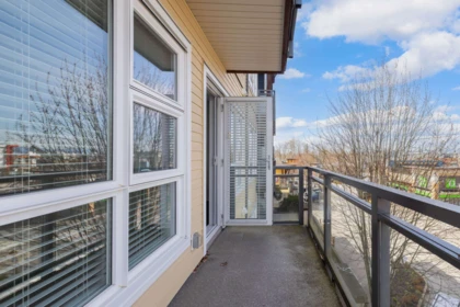 Swimming Pool Photo of 316 20728 Willoughby Town Centre Drive, Langley, BC