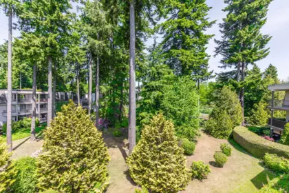 Hot Tub / Spa Photo of 308 1720 Southmere Crescent, Surrey, BC