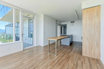 Loft / Bonus Room Photo of 2501 10448 University Drive, Surrey, BC