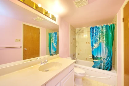 Laundry Room Photo of 804 5652 Patterson Avenue, Burnaby, BC