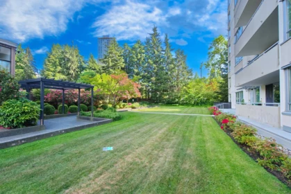 Outdoor Patio Photo of 804 5652 Patterson Avenue, Burnaby, BC