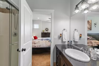 Primary Bathroom Photo of 9603 St. David Street, Chilliwack, BC