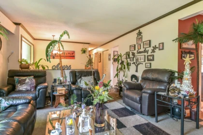 31868 Carlsrue Avenue, Abbotsford, BC, Abbotsford — Single Family Residence for sale