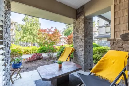 Office / Den Photo of 202 33318 E Bourquin Crescent, Abbotsford, BC