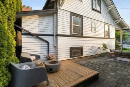 Loft / Bonus Room Photo of 737-745 St. Andrews Avenue, North Vancouver, BC