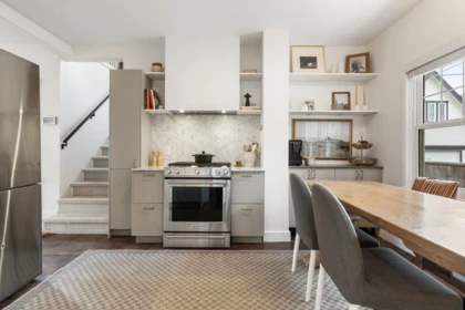 Staircase Photo of 737-745 St. Andrews Avenue, North Vancouver, BC