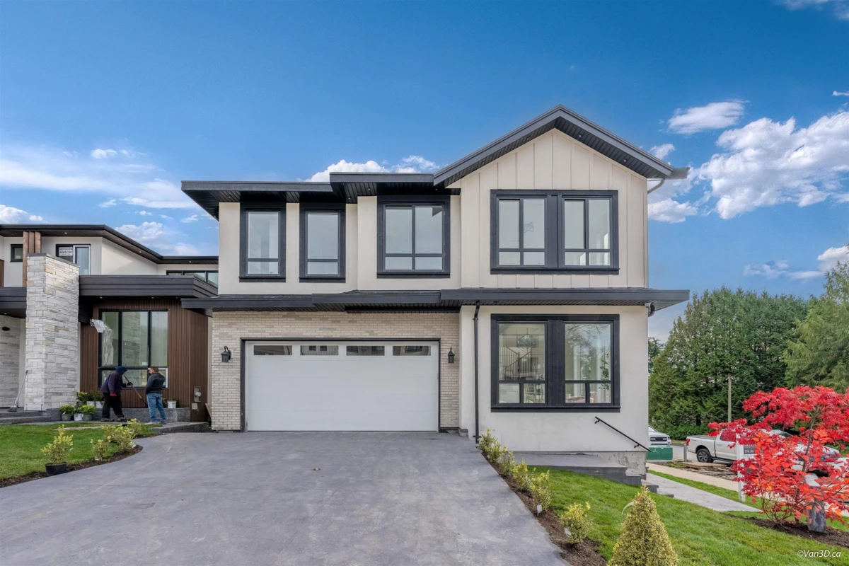Exterior Rear Photo of 20453 69 Avenue, Langley, BC