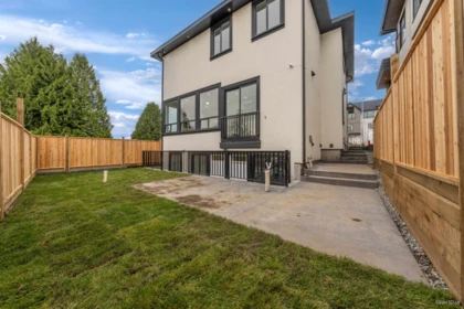 Community Amenities Photo (Clubhouse) of 20453 69 Avenue, Langley, BC