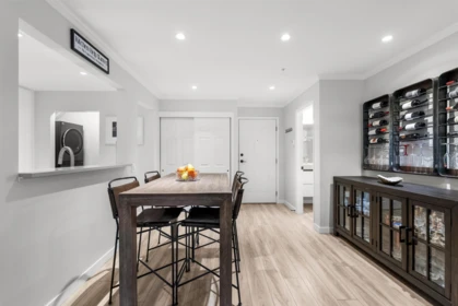 Breakfast Nook Photo of 304 5556 14 Avenue, Tsawwassen, BC