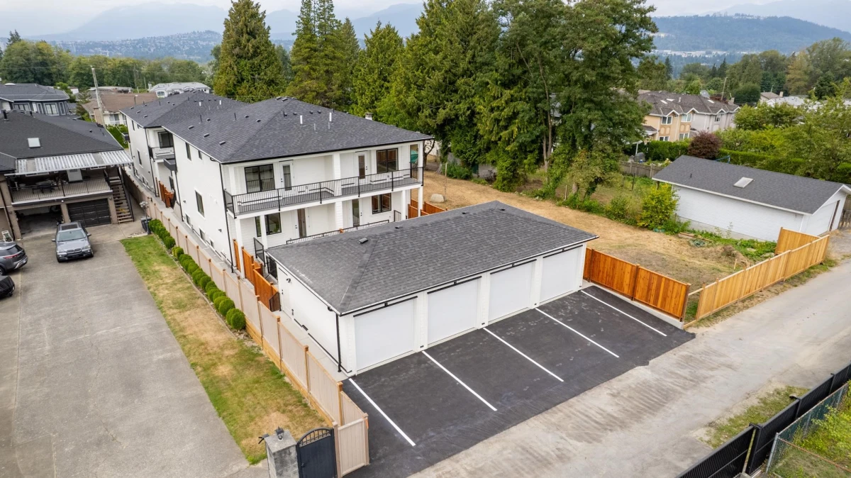 Family Room Photo of 1 7822 Goodlad Street, Burnaby, BC