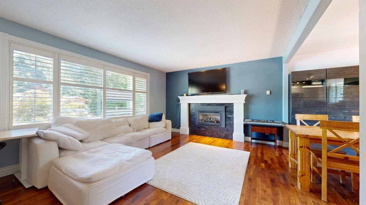 Dining Area Photo of 1254 Depot Road, Squamish, BC