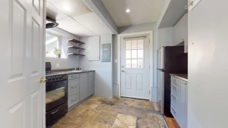 Laundry Room Photo of 1254 Depot Road, Squamish, BC