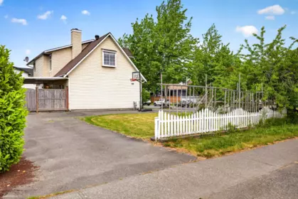 14186 66a Avenue, Surrey, BC, Surrey — Single Family Residence for sale