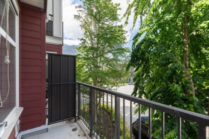 Entry Foyer Photo of 1320 Main Street, Squamish, BC