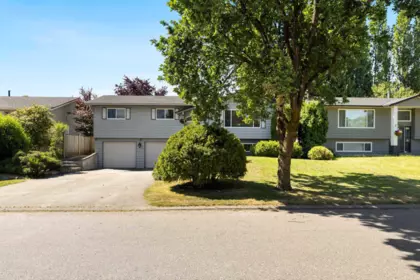 17030 Hereford Place, Surrey, BC, Surrey — Single Family Residence for sale