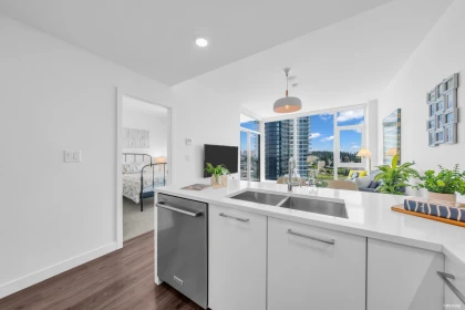 Kitchen Photo of 1304 518 Clarke Road, Coquitlam, BC