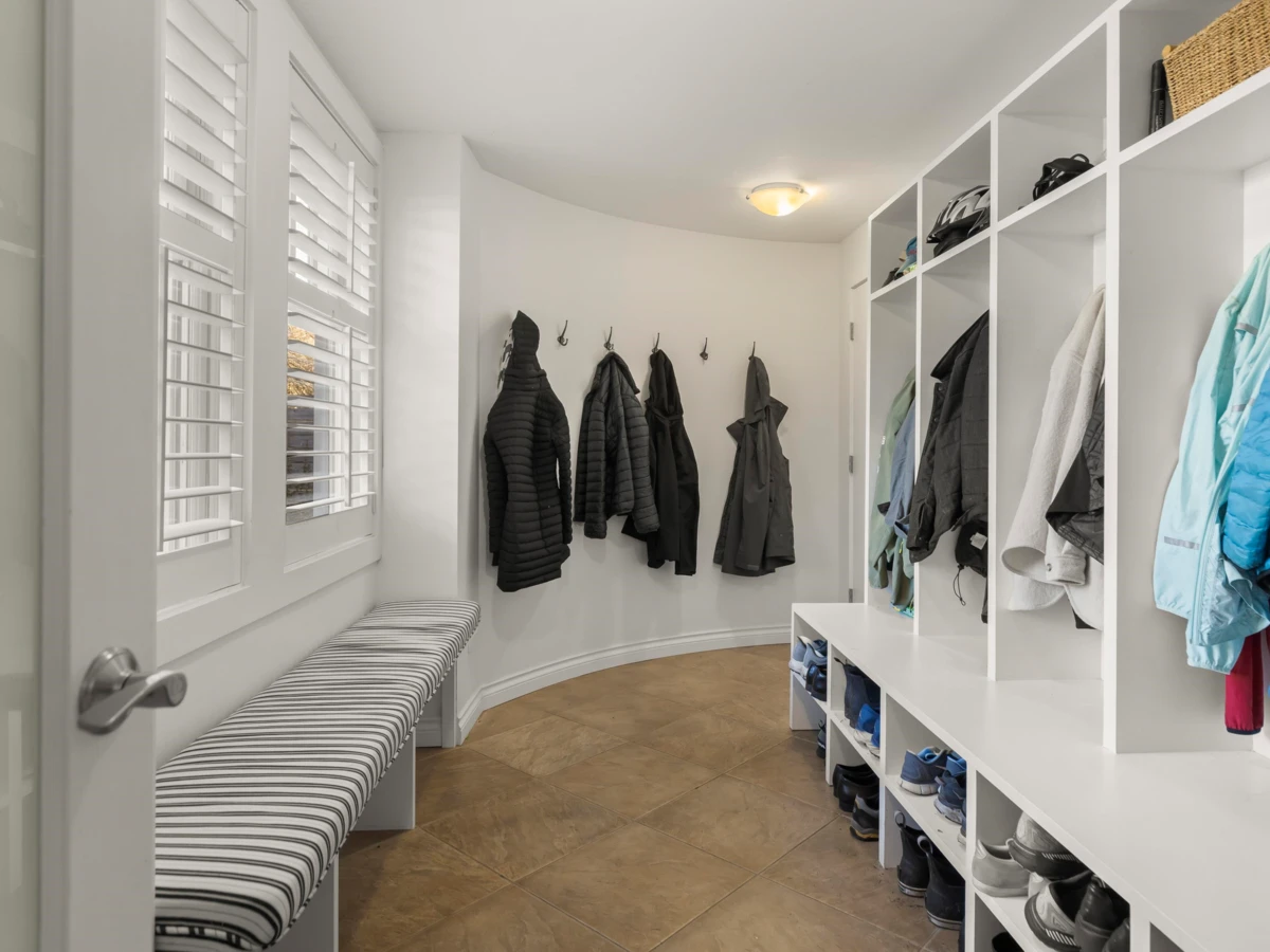 Family Room Photo of 3862 W 38th Avenue, Vancouver, BC