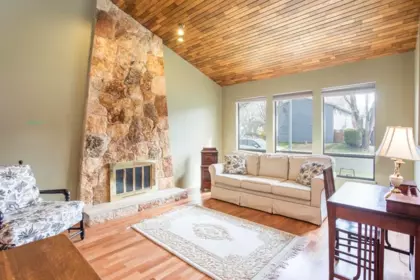10139 Lawson Drive, Richmond, BC, Richmond — Single Family Residence for sale