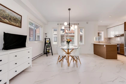 9 7199 Moffatt Road, Richmond, BC, Richmond — Townhouse for sale