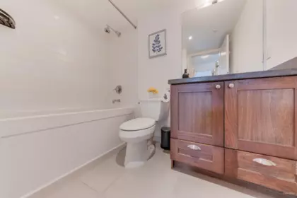 Walk-In Closet Photo of 228 9373 Hemlock Drive, Richmond, BC