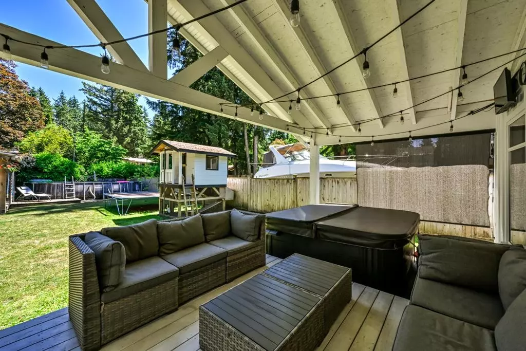 Living Room Photo of 3900 202nd Street, Langley, BC