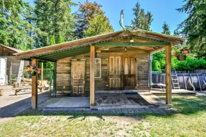 Mudroom Photo of 3900 202nd Street, Langley, BC