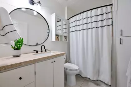 Walk-In Closet Photo of 3900 202nd Street, Langley, BC