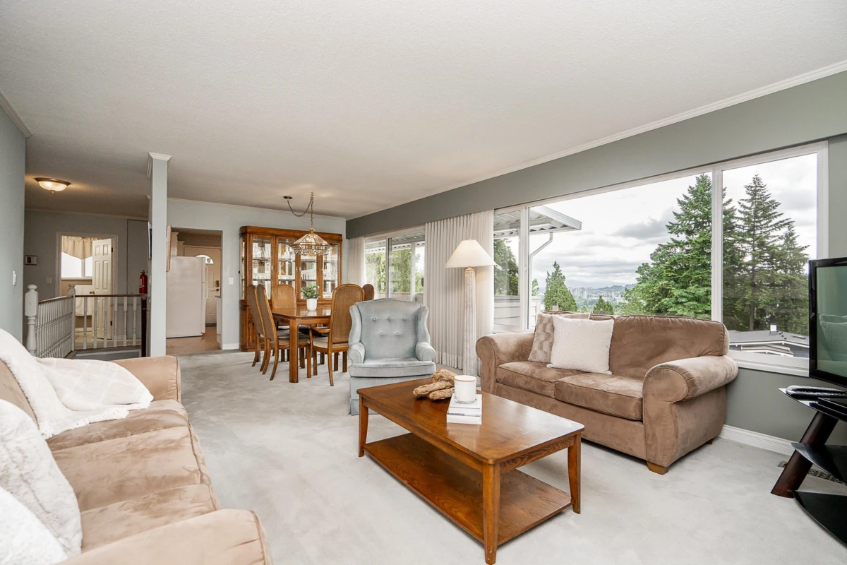 Family Room Photo of 259 College Park Way, Port Moody, BC