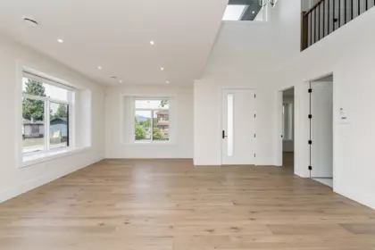 7419 1st Street, Burnaby, BC, Burnaby — Single Family Residence for sale