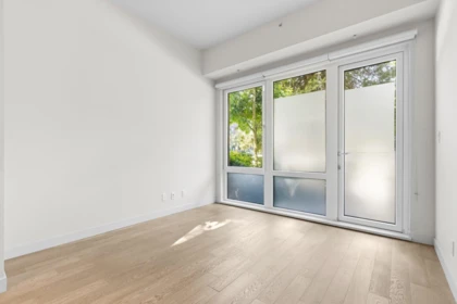 104 4488 Cambie Street, Vancouver, BC, Vancouver — Apartment/Condo for sale