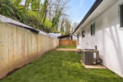 Mudroom Photo of 34630 Immel Street, Abbotsford, BC