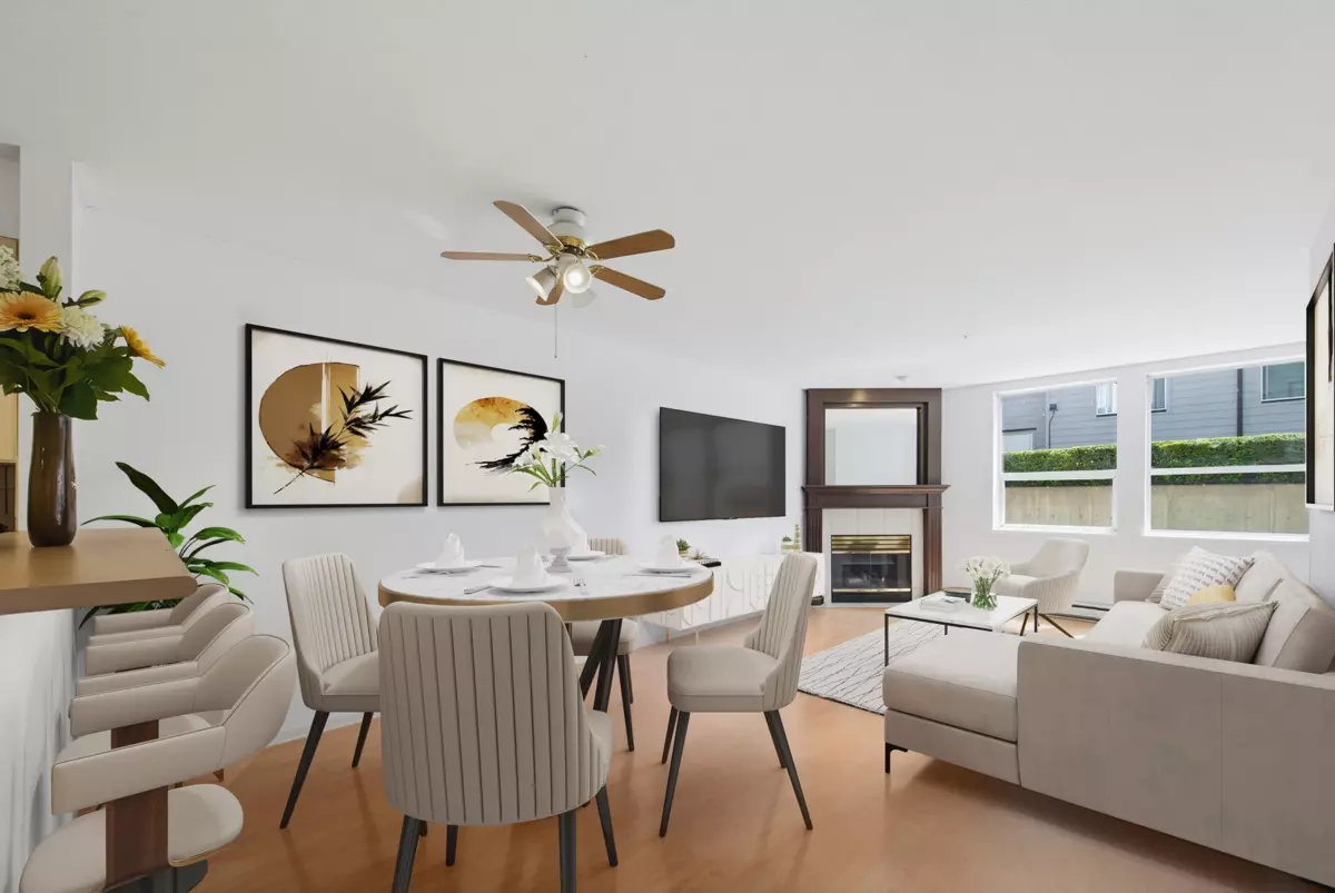 Family Room Photo of 104 1575 Best Street, White Rock, BC
