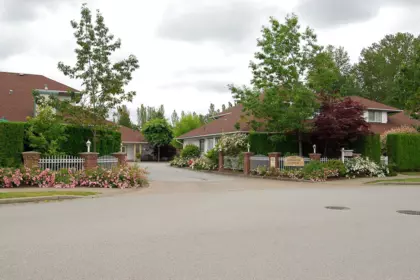 Hallway Photo of 12 18939 65 Avenue, Surrey, BC